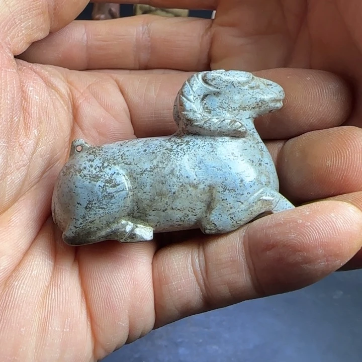 大***渊和田玉未镶嵌挂件