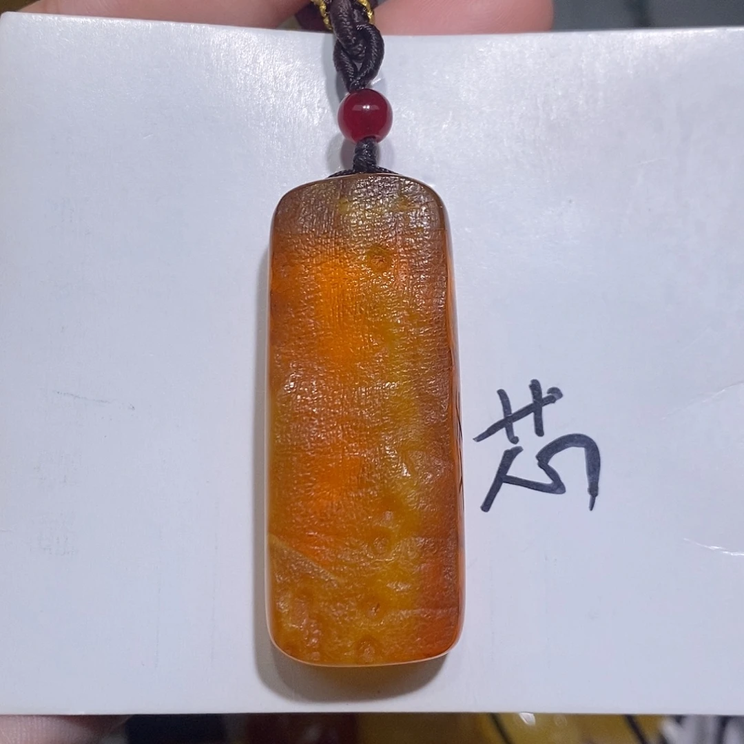 定制琥珀未镶嵌蜜蜡