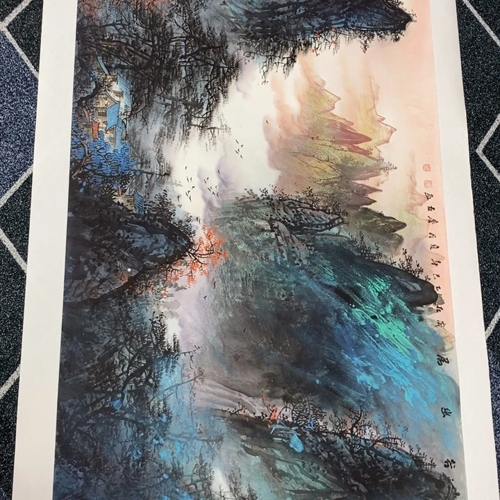 手绘作品等多种形式进行