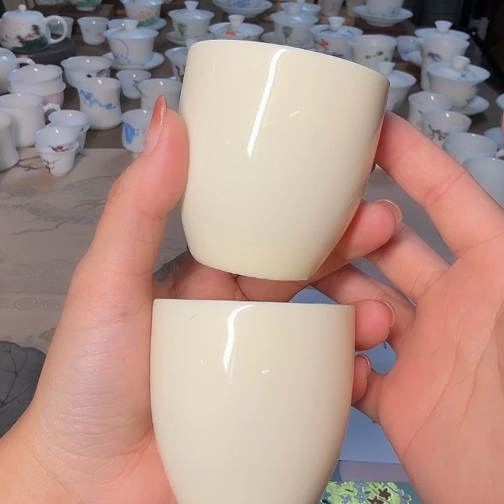 电商退回件默认微瑕介意勿拍羊脂玉主人杯两个