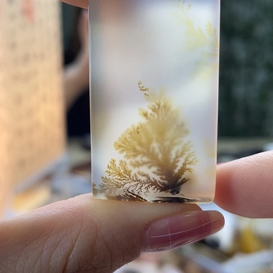 玛瑙/玉髓吊坠未镶嵌