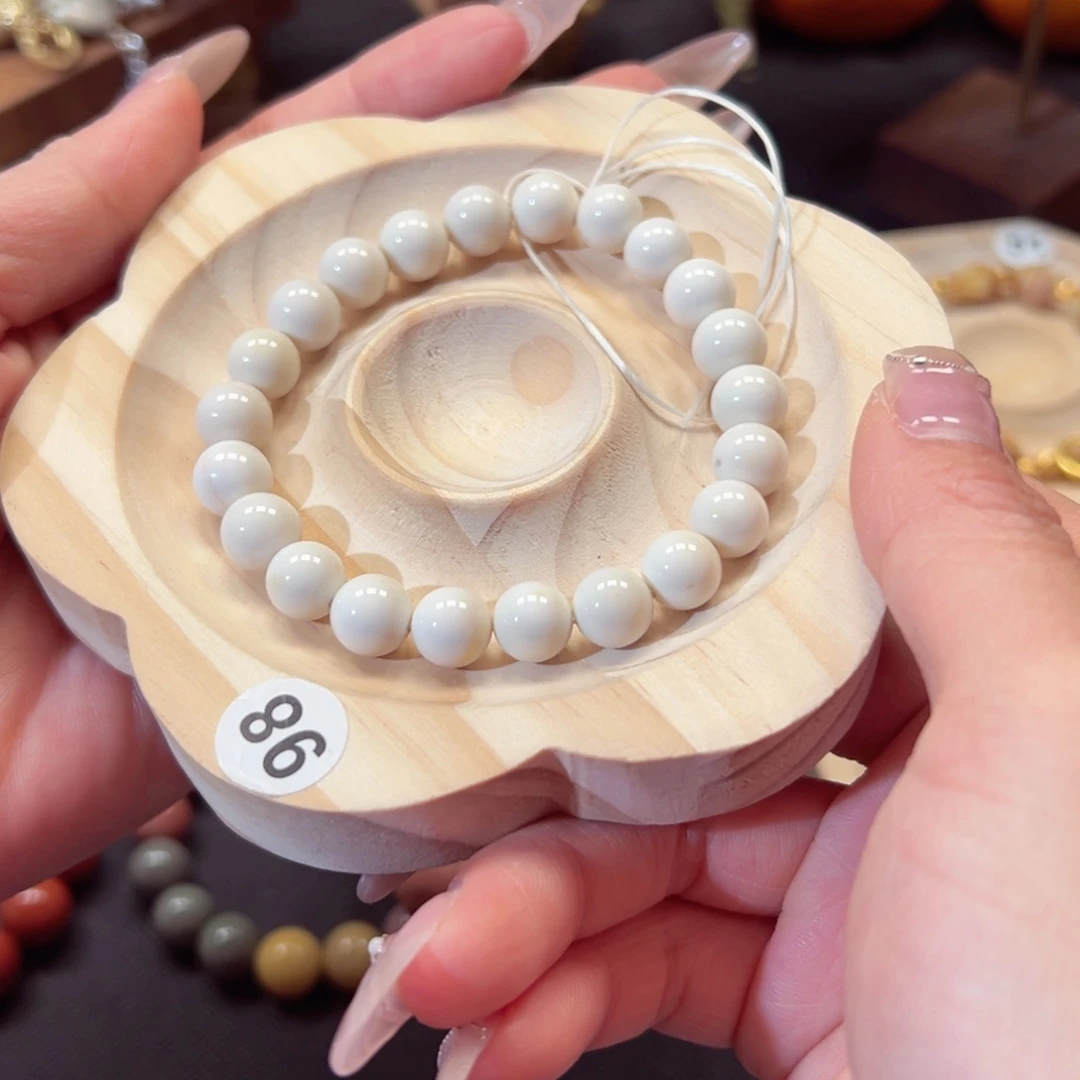 石英质玉手链未镶嵌瑶*?173