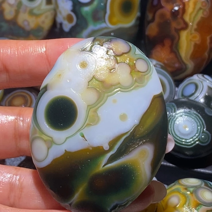 玛瑙/玉髓未镶嵌珠宝奇石57