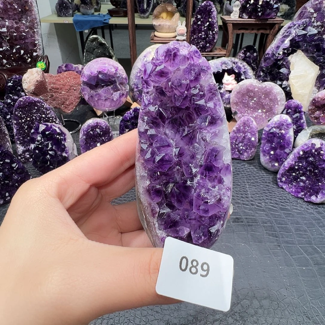 紫晶未镶嵌珠宝半成品