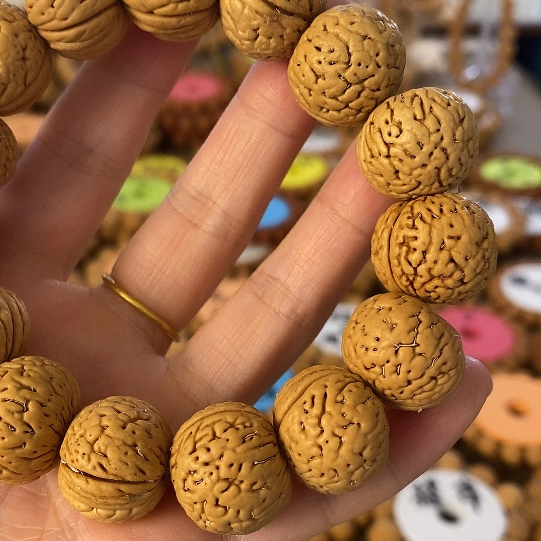 桃核手串 20 尺寸的