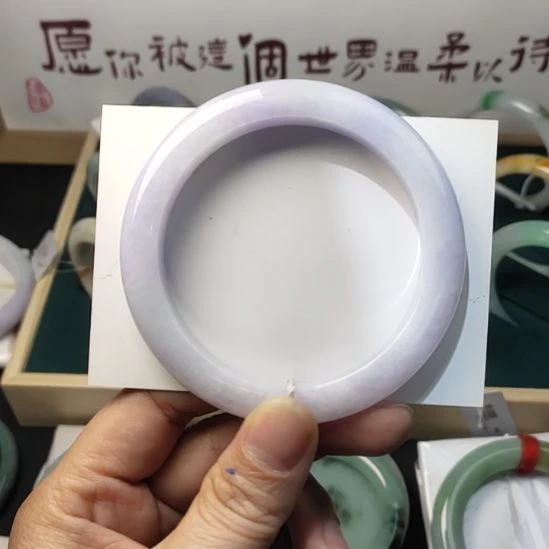 翡翠手镯未镶嵌56.6圈满紫细腻胶润