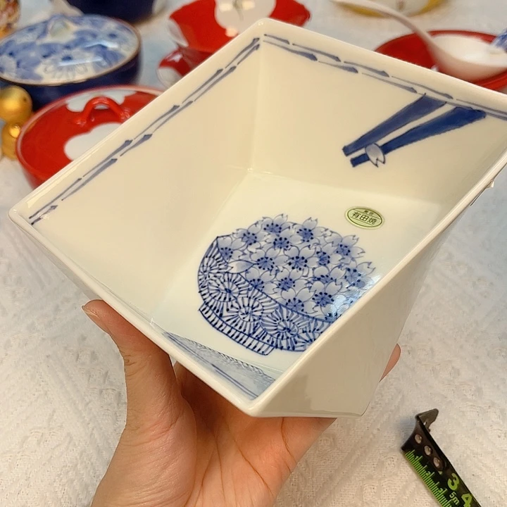 瓷片The first thing