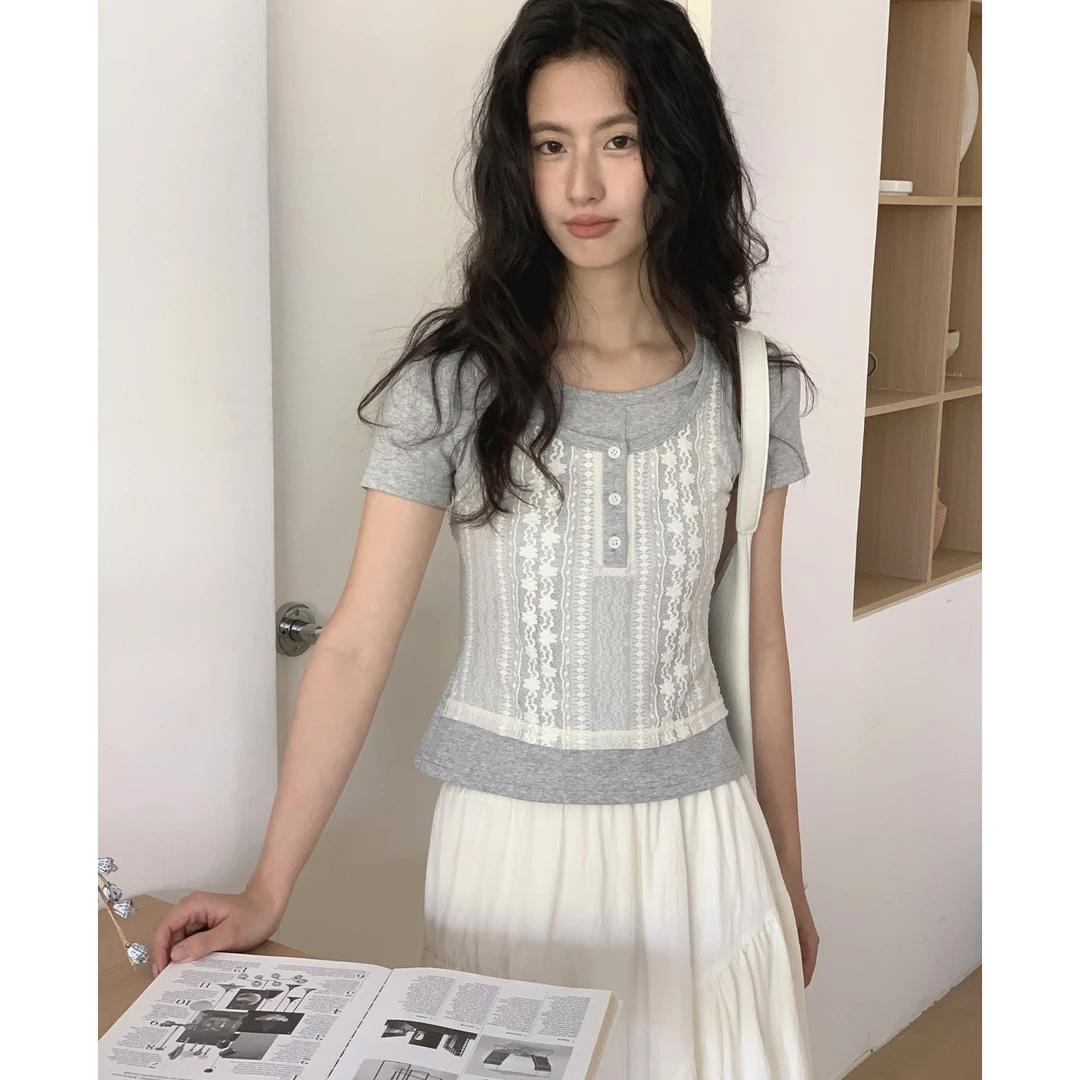 【清清】EIGHTHMONTH花灰色拼接蕾丝T恤女BS91563