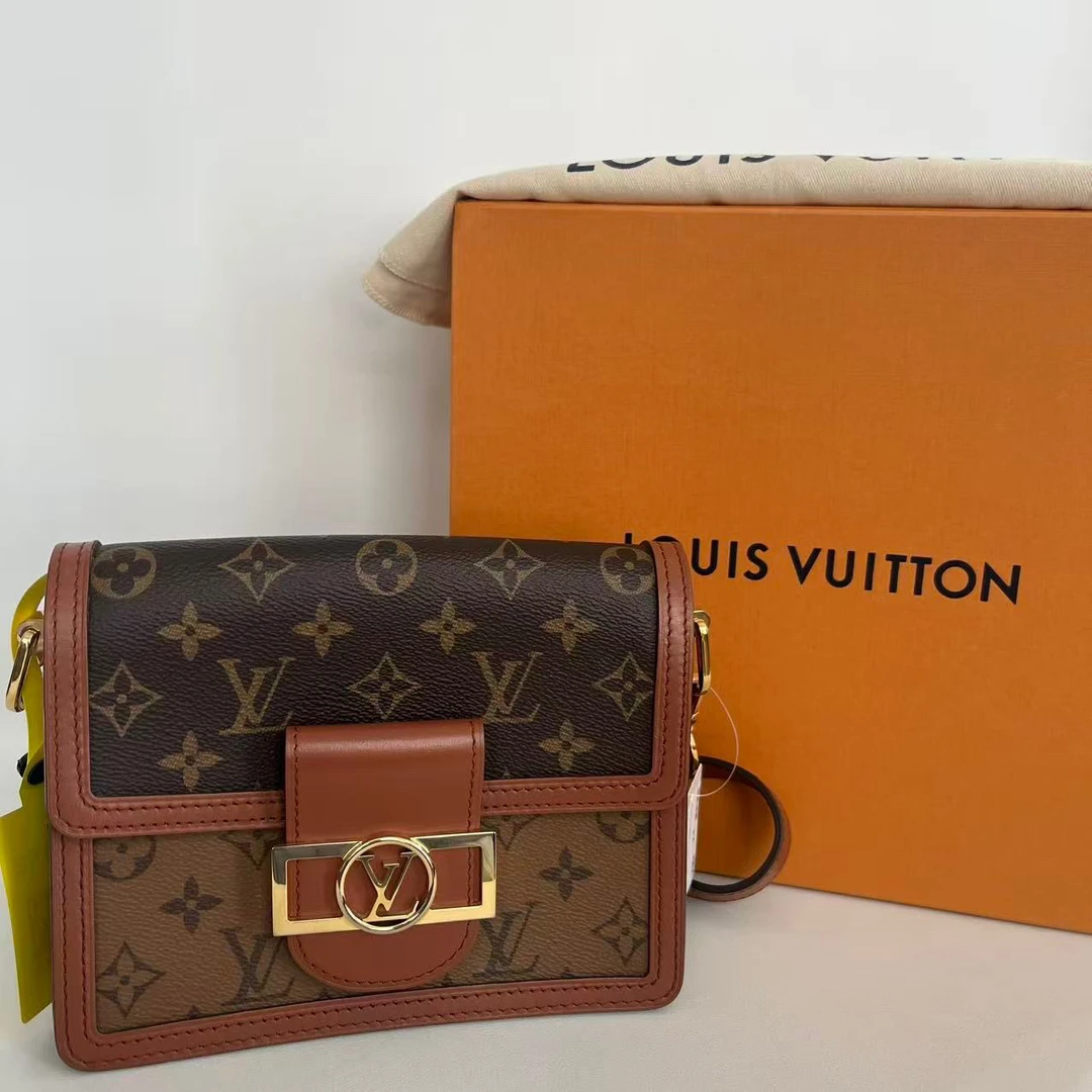 95新 LouisVuitton/路易威登 捐金沉珠/小号达芙妮经典单肩