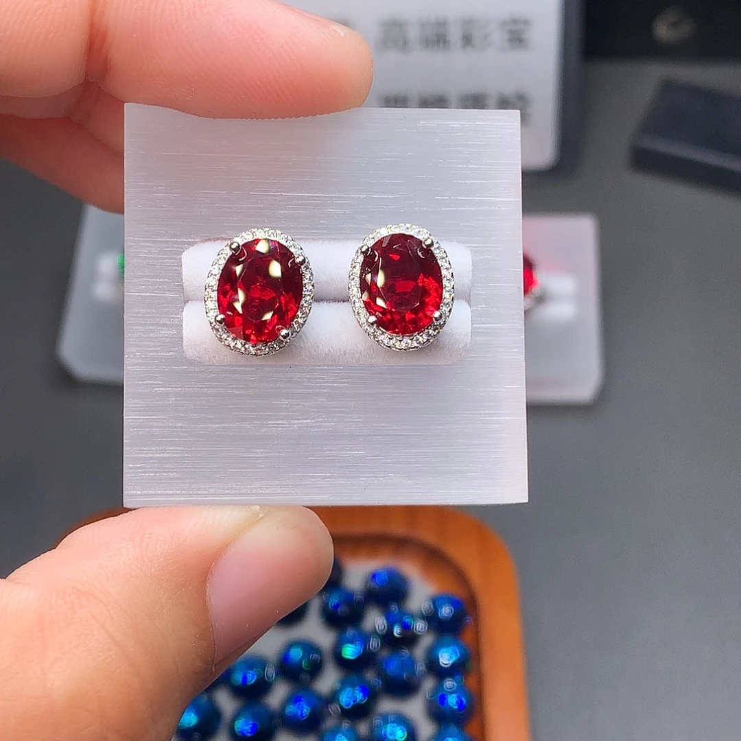银S925镶嵌耳饰红宝石