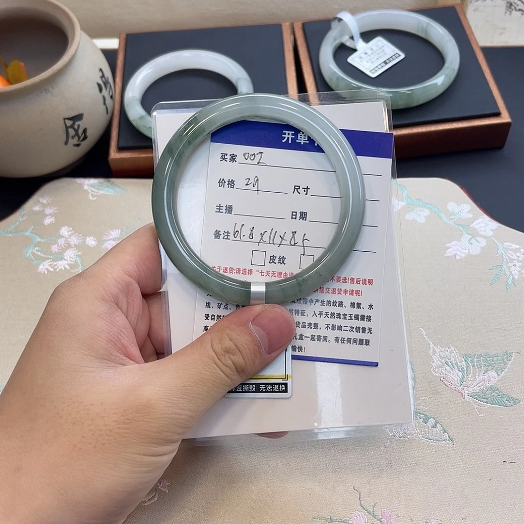 石英质玉未镶嵌手镯002