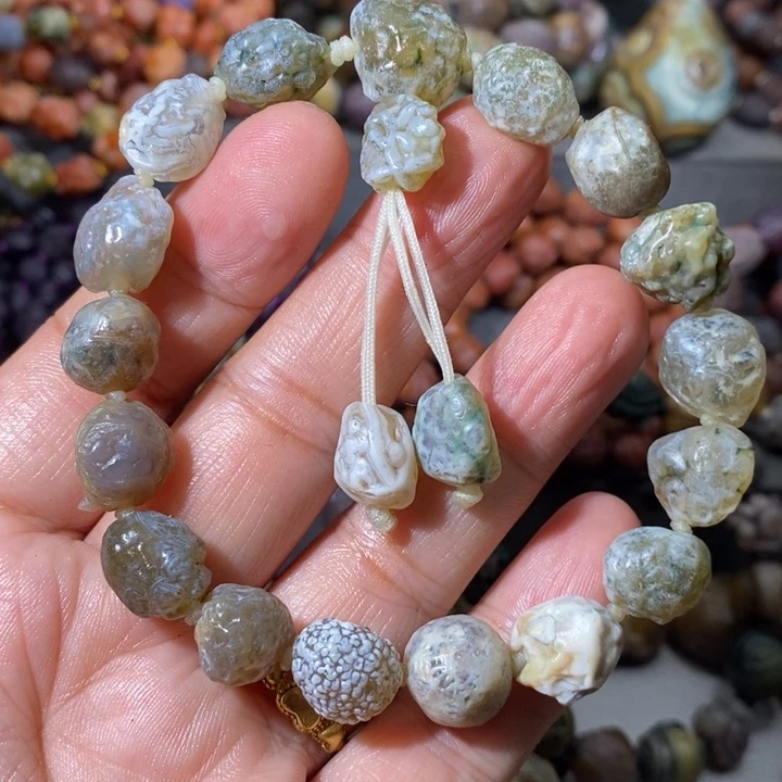 未镶嵌玛瑙/玉髓珠宝奇石