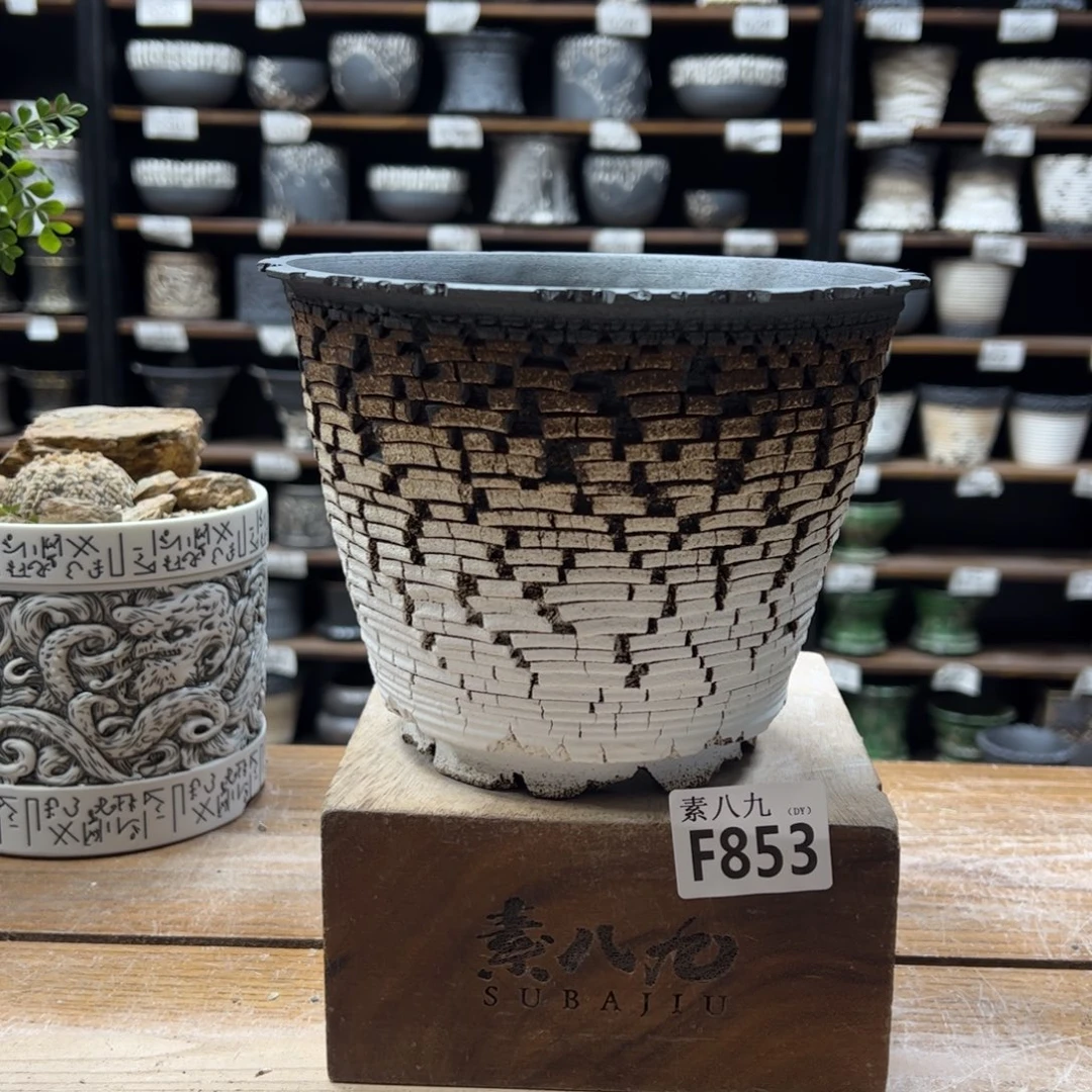 素八九陶瓷内口16高13.5