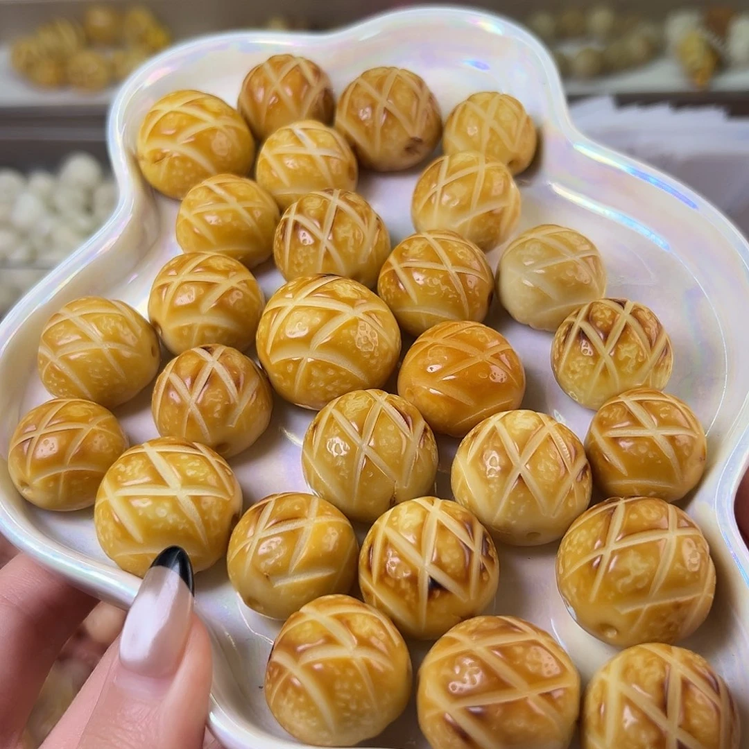 菩提根/象牙果吊坠瑕疵炭烤菠萝包3颗