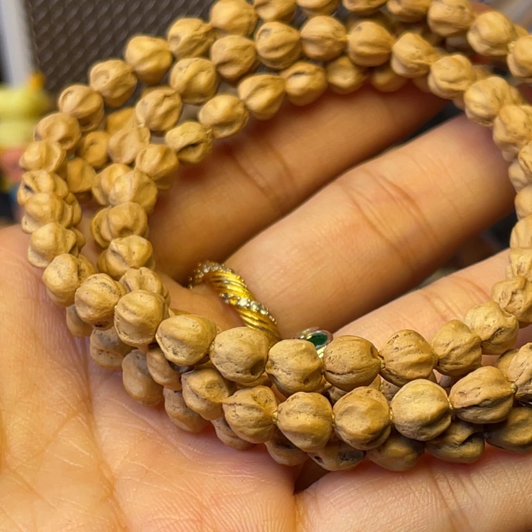 团***量柏香籽/百香籽吊坠