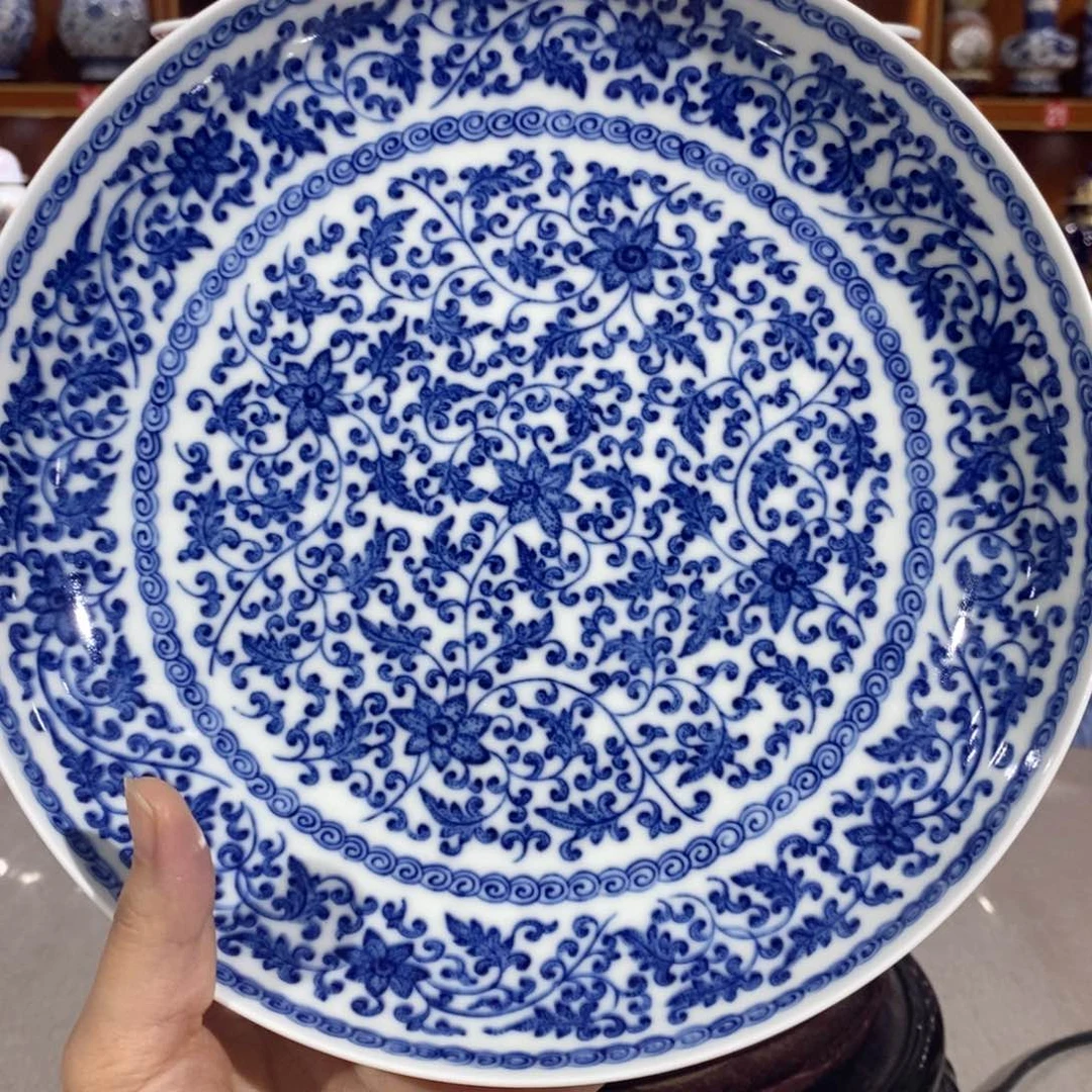旺***瓷片满工青花缠枝莲