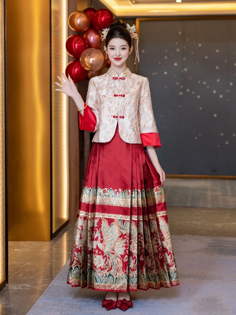 新中式汉服新娘敬酒服上衣套装女春秋高级感订婚礼服马面裙两件套