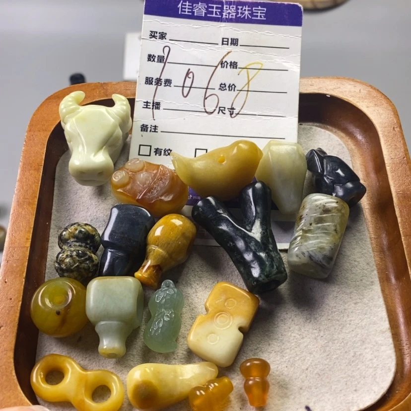 【闪购商品】未镶嵌岫玉颈饰