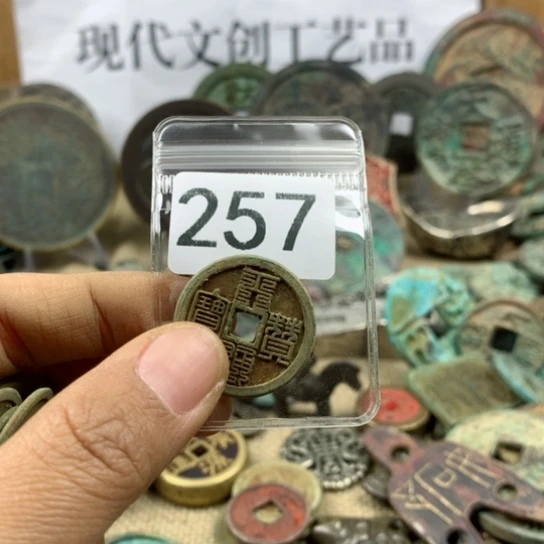 铜辛**资现代文创工艺品