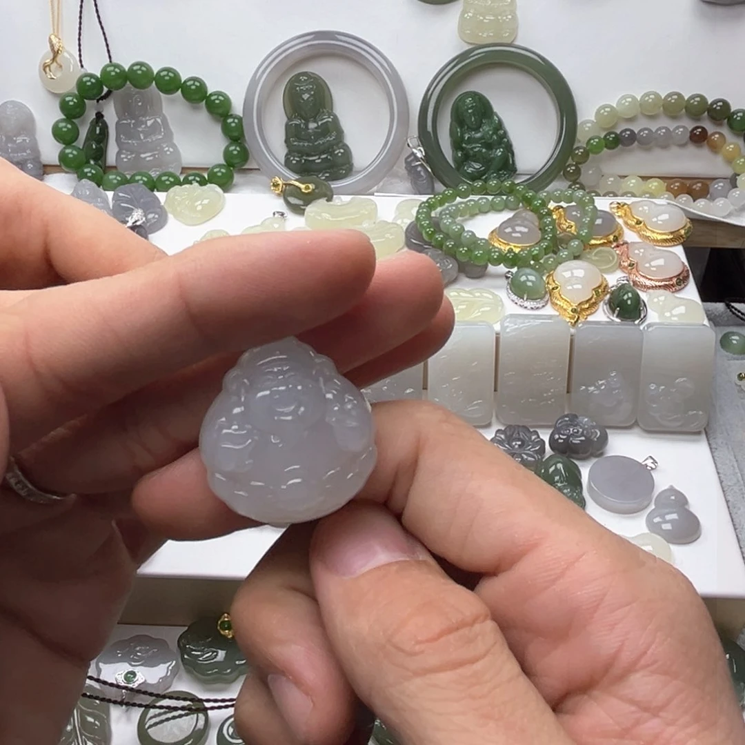 和田玉吊坠(不含链)未镶嵌今*在