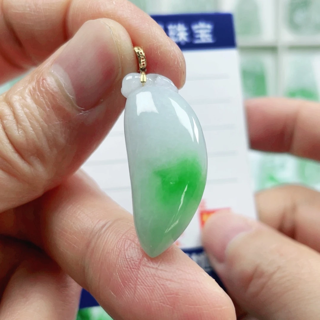 翡翠吊坠(不含链)18K金镶嵌