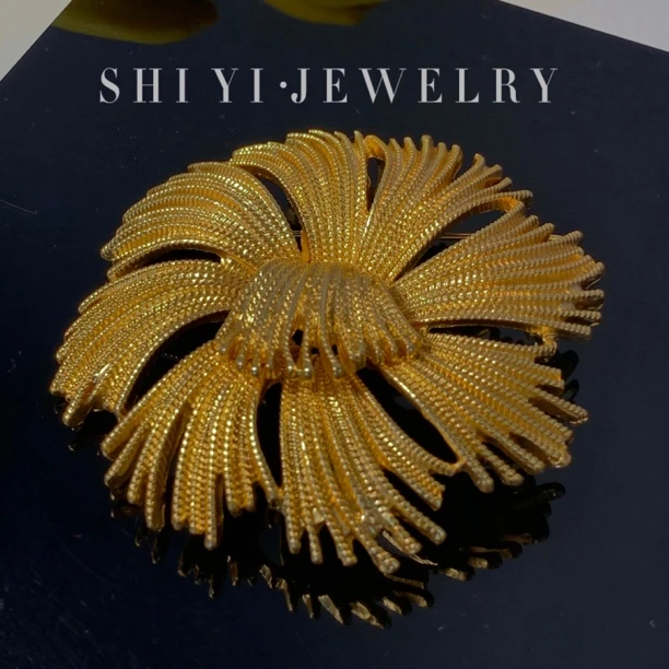 铜合金胸针 S.Y【金色花开】重工复古胸针