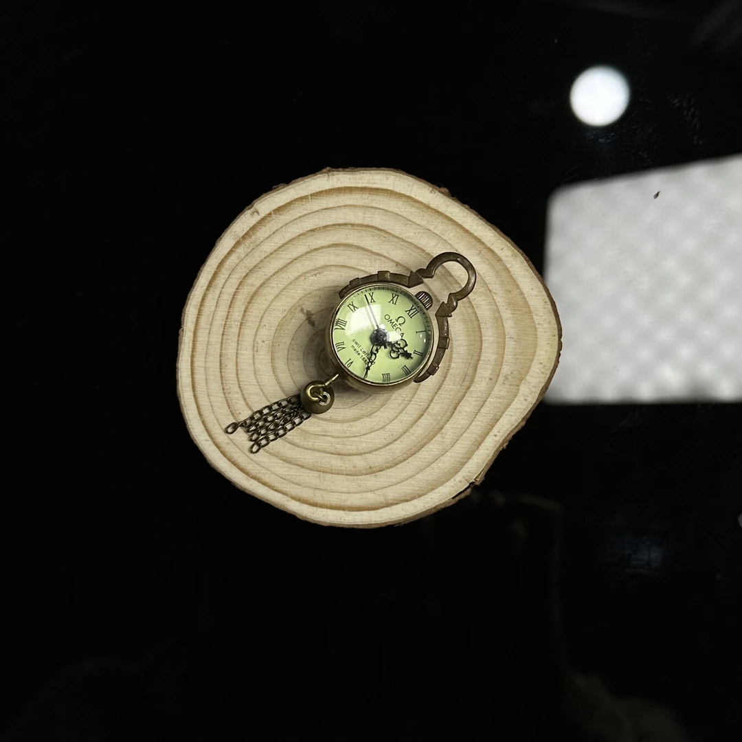 欧米茄钟表（102723）