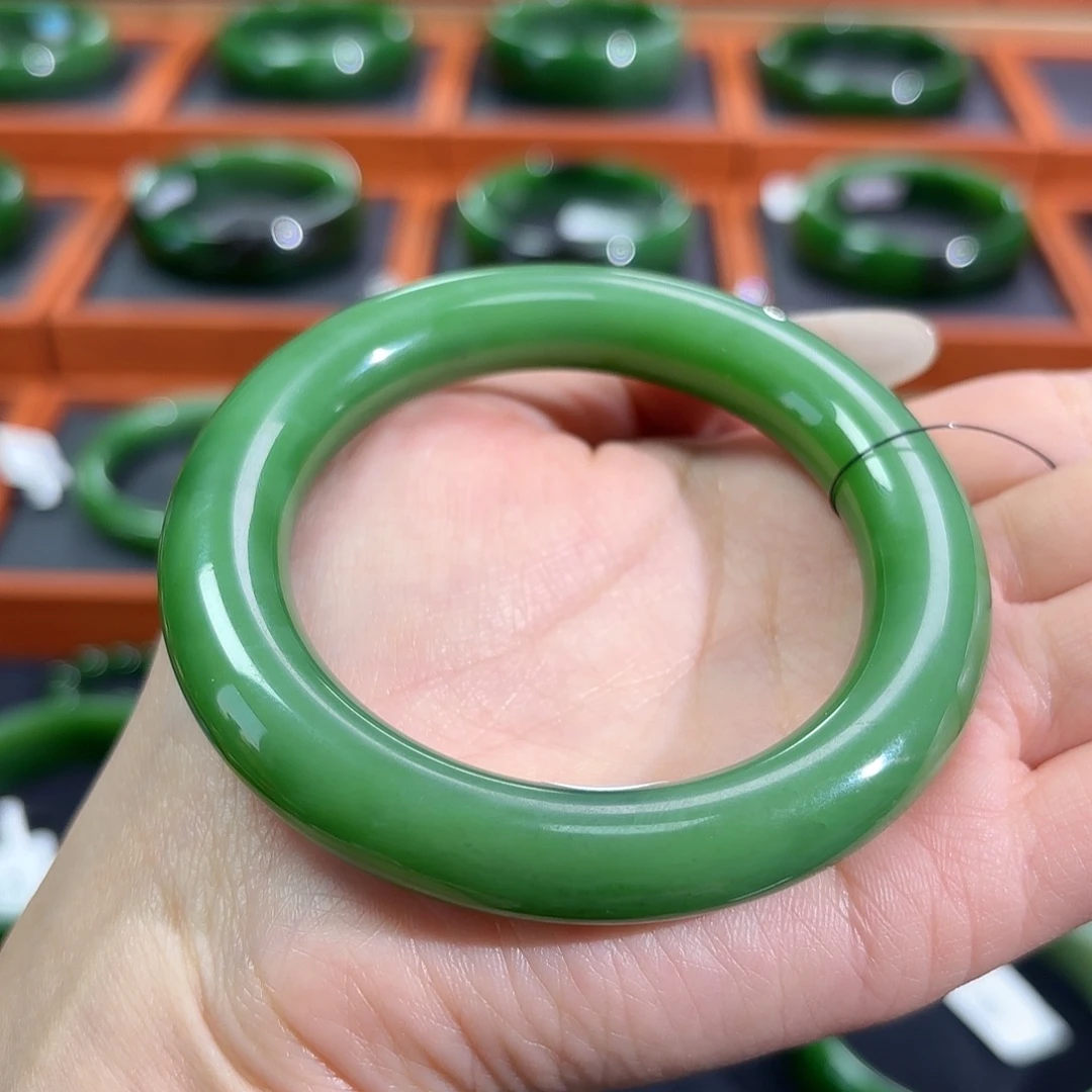 和田玉（碧玉）未镶嵌手镯圆条/粉绿