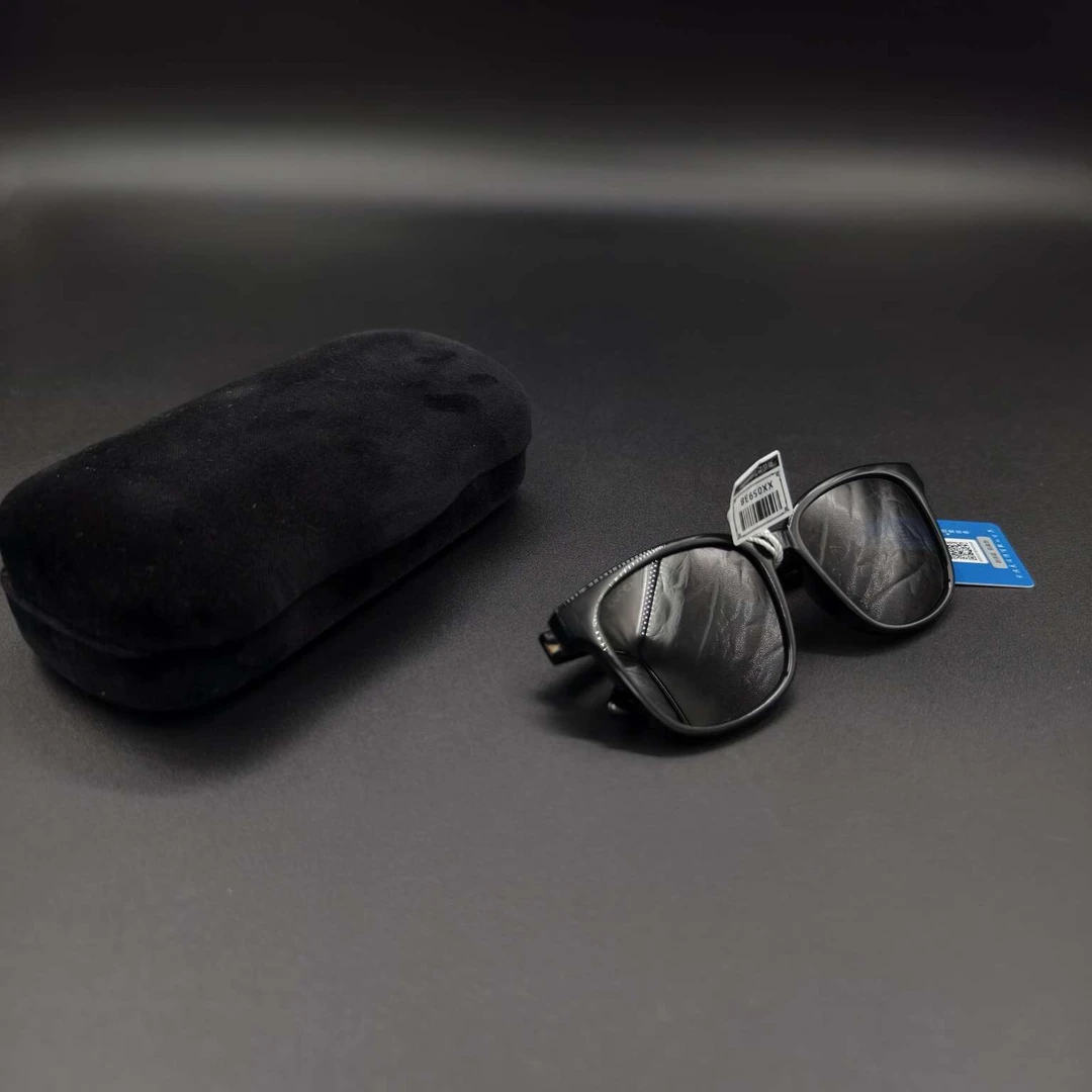 全新未使用 GUCCI/古驰 a7 古驰 黑色金标GG墨镜 均码/05938