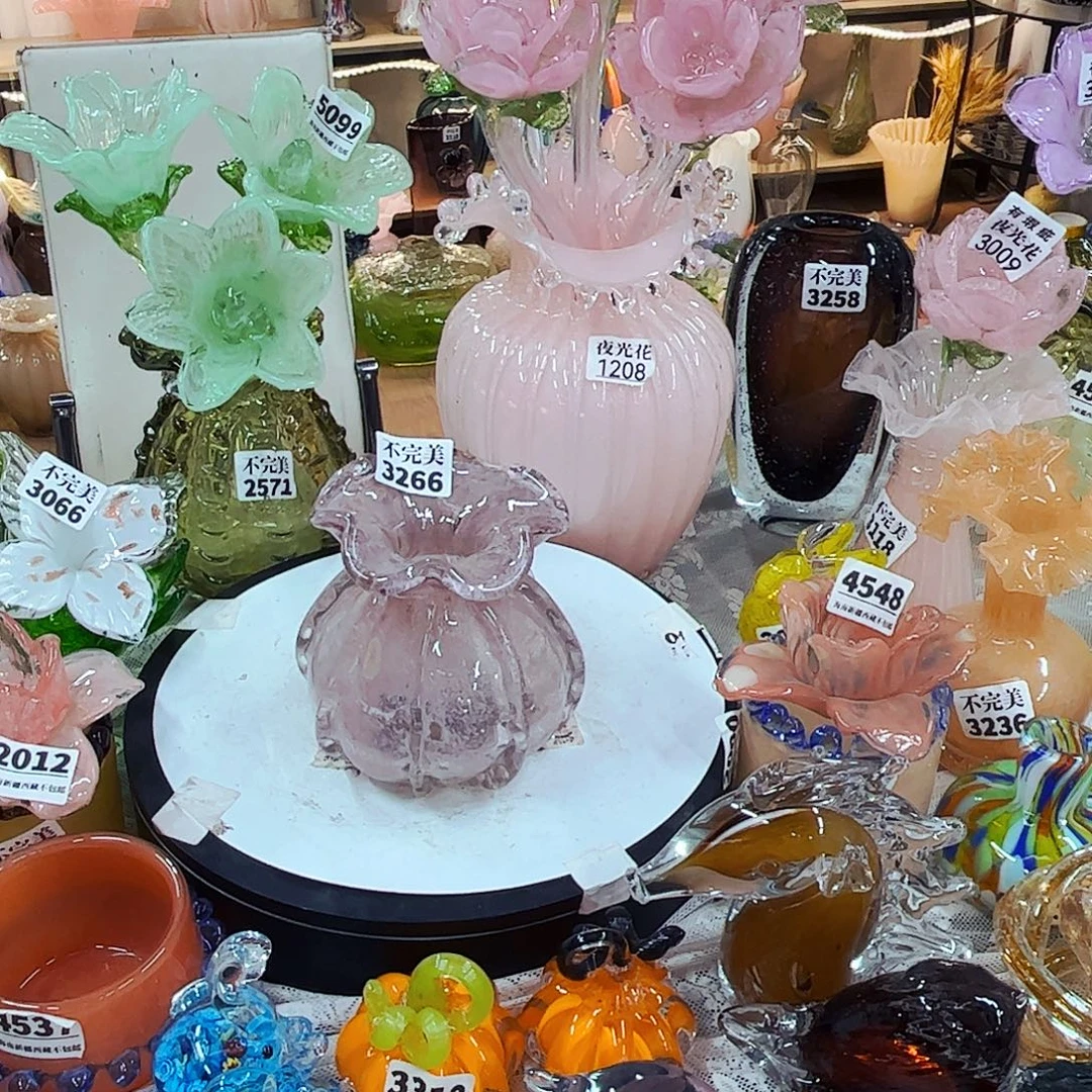 3266 家悦琉璃工艺品不完美