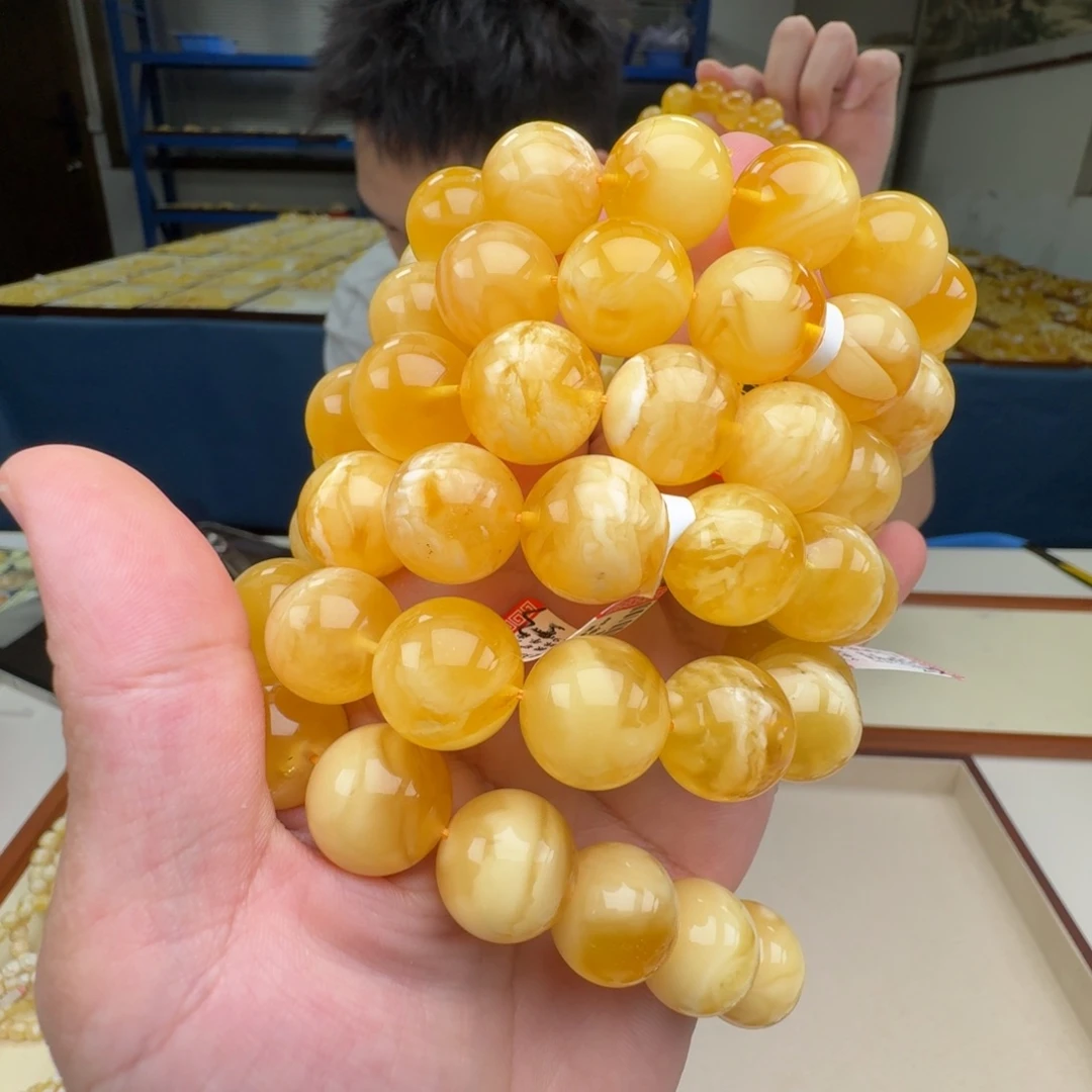 琥珀未镶嵌手链多样性发其一