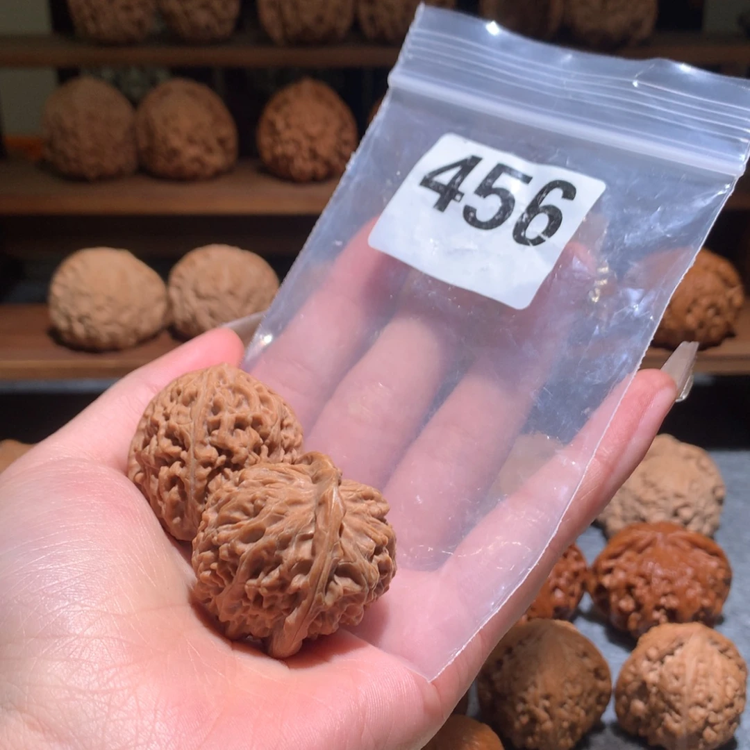 文玩核桃把件莲花456号