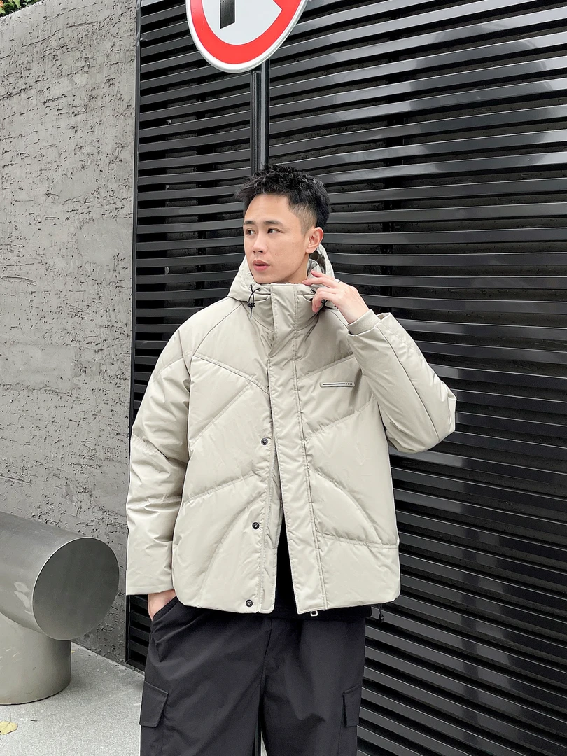【冬季】新款潮版时尚简约大口袋小标连帽外套8827