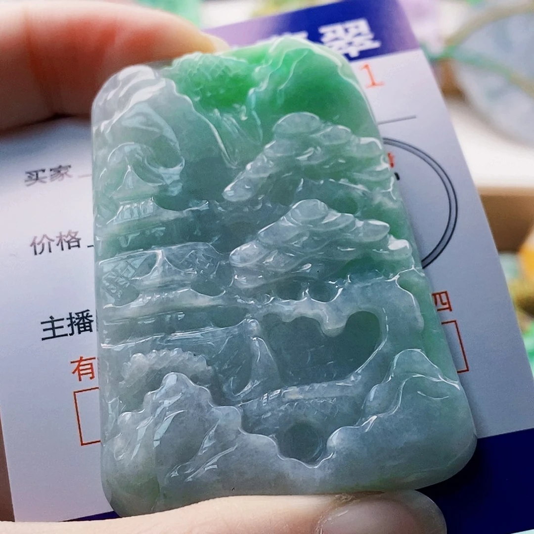 吊坠(不含链)未镶嵌翡翠
