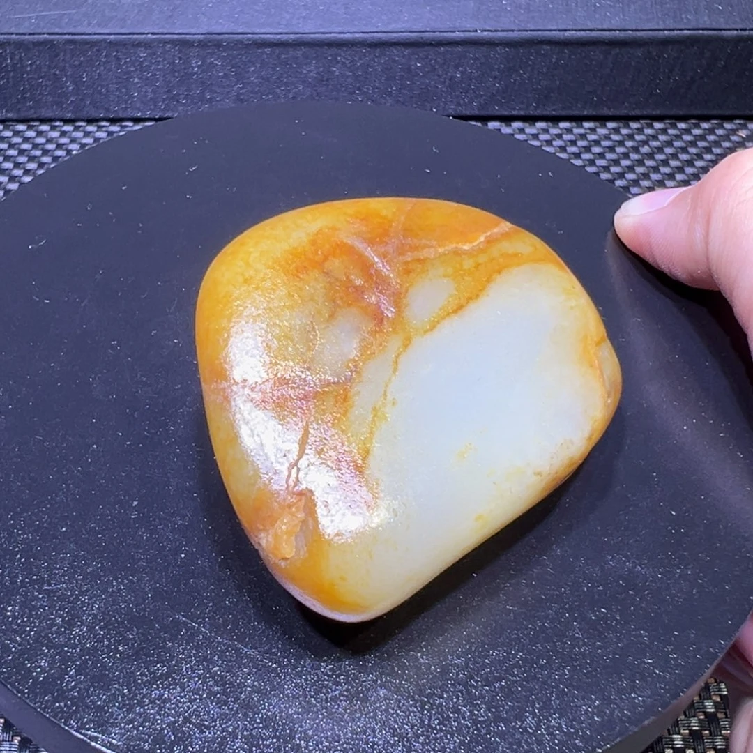 吊坠(不含链)未镶嵌和田玉（子料）127-43