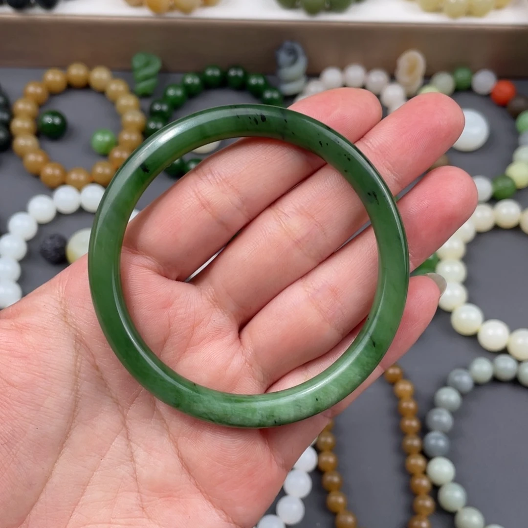 和田玉手串未镶嵌