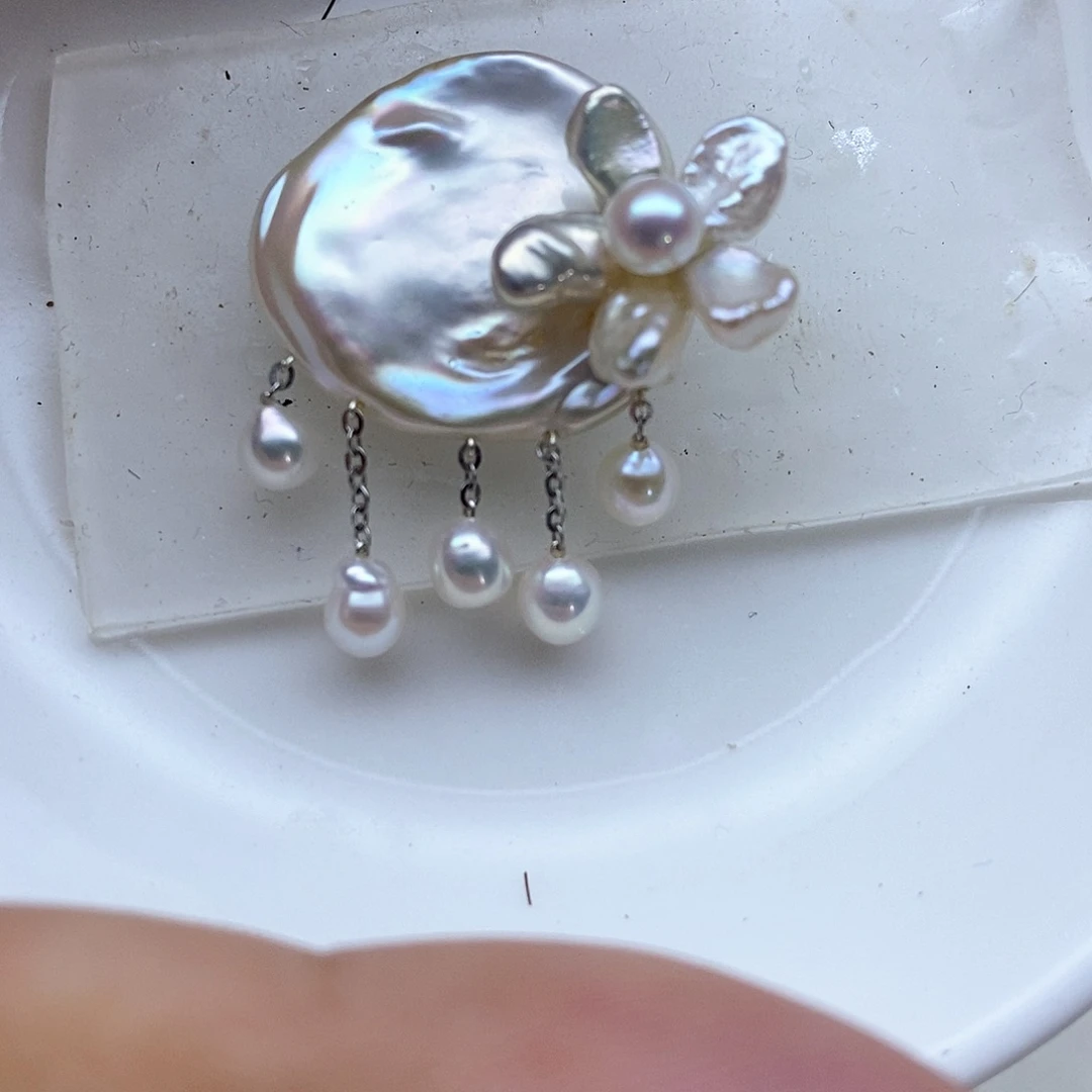 发***在合金淡水珍珠吊坠