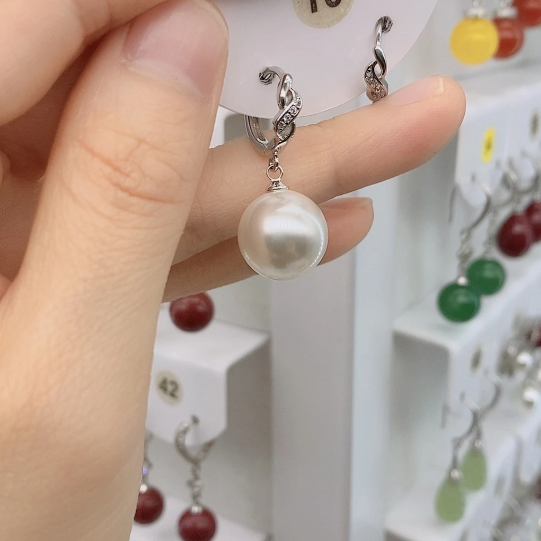 925银14毫米白贝珠