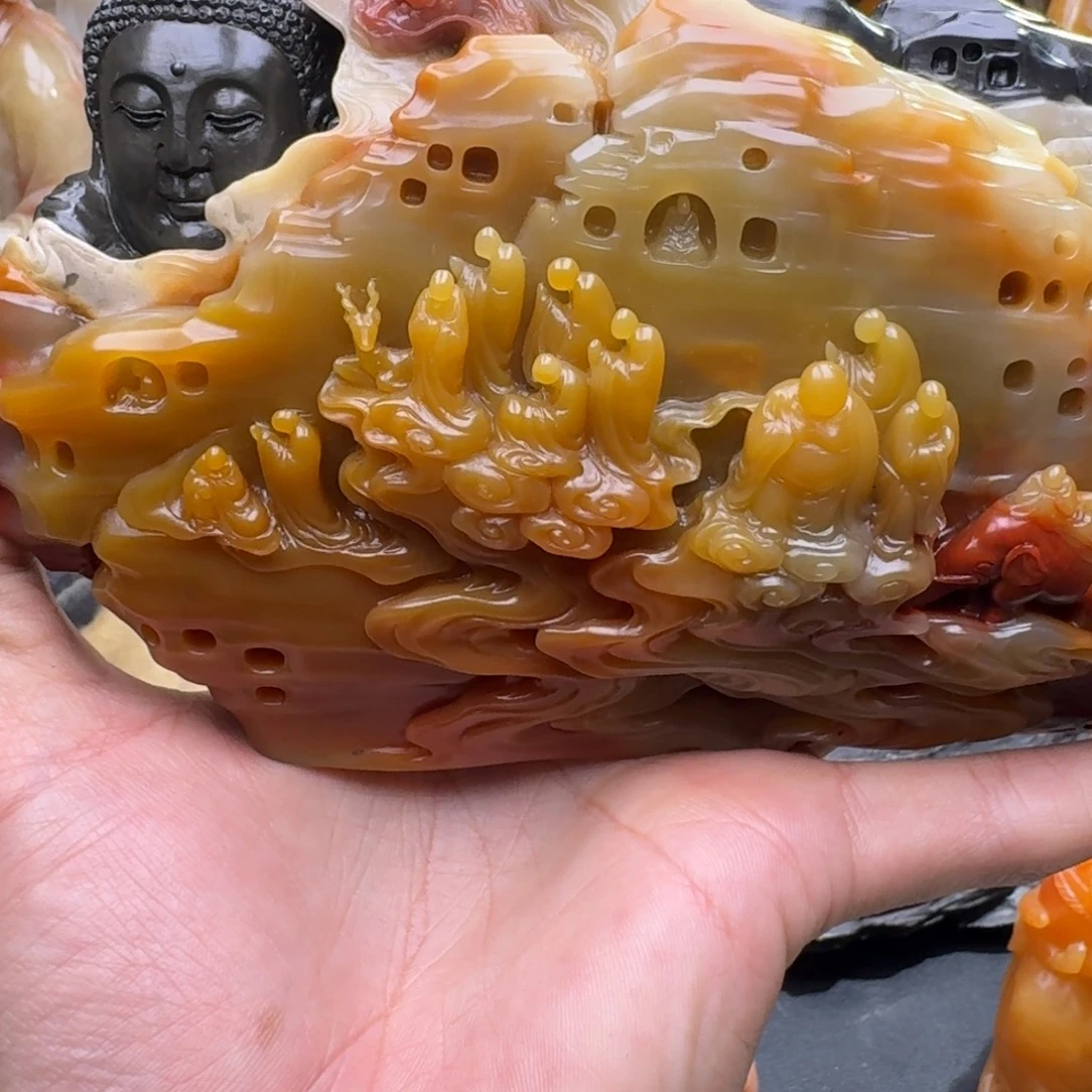 寿山石手工艺作品 巧色巧雕