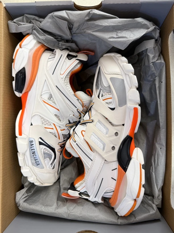未使用 Balenciaga/巴黎世家 巴黎世家Track白橙复古老爹鞋运动鞋