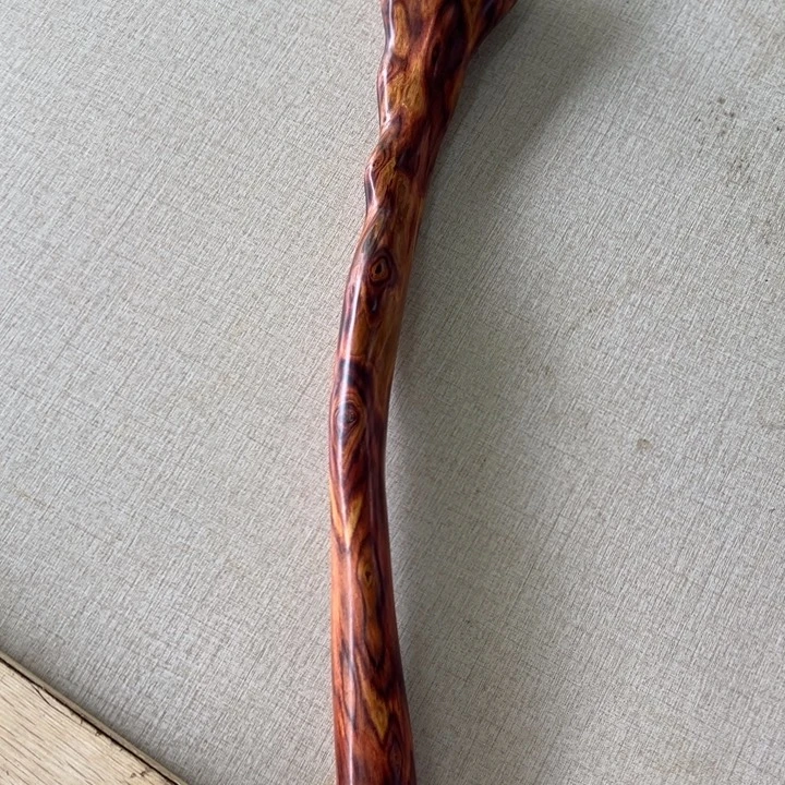 黄花梨/降香黄檀把件本**忠