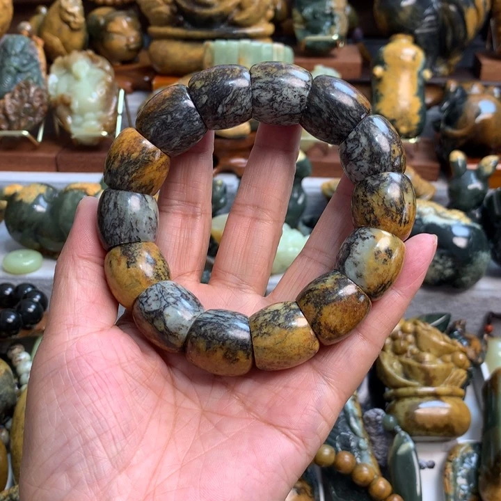 岫岩河磨玉（透闪石质玉）手把件未镶嵌星*