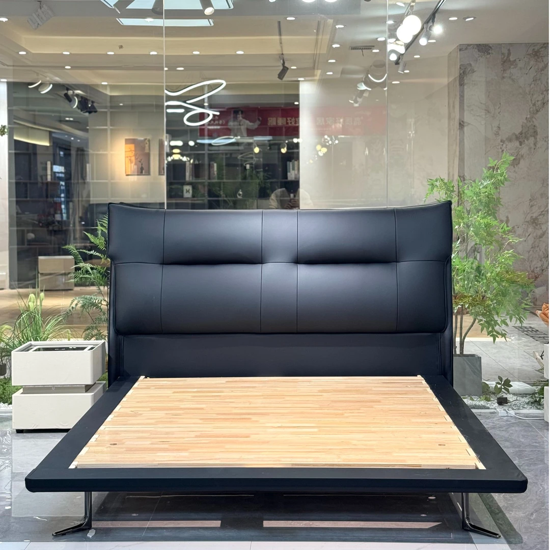 极简头层皮床悬浮设计款实木框架主卧免洗大床#803