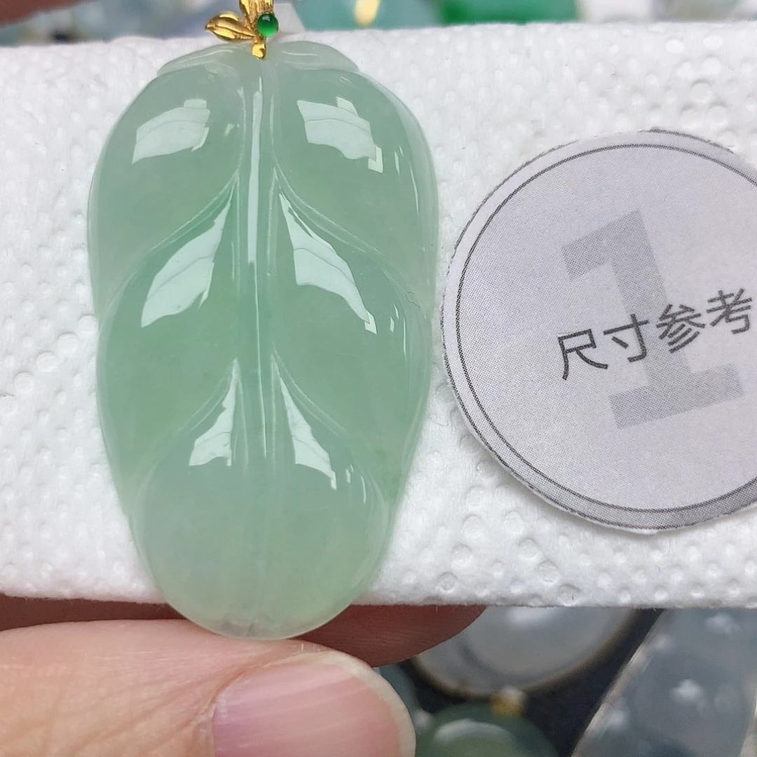 颈饰18K金镶嵌翡翠天然缅甸A货翡翠