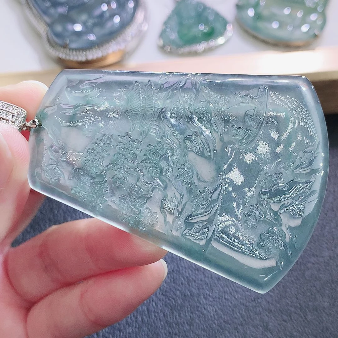 翡翠未镶嵌挂件翡翠