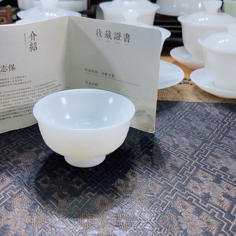 【闪购商品】我不敢看电视我要把它拍到天上
