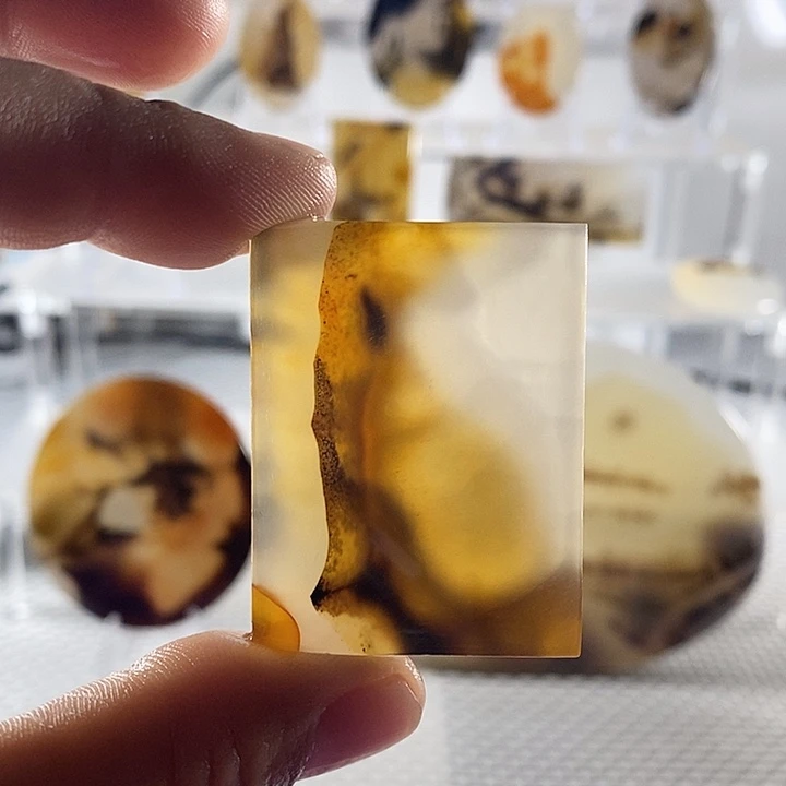 玛瑙/玉髓未镶嵌颈饰30