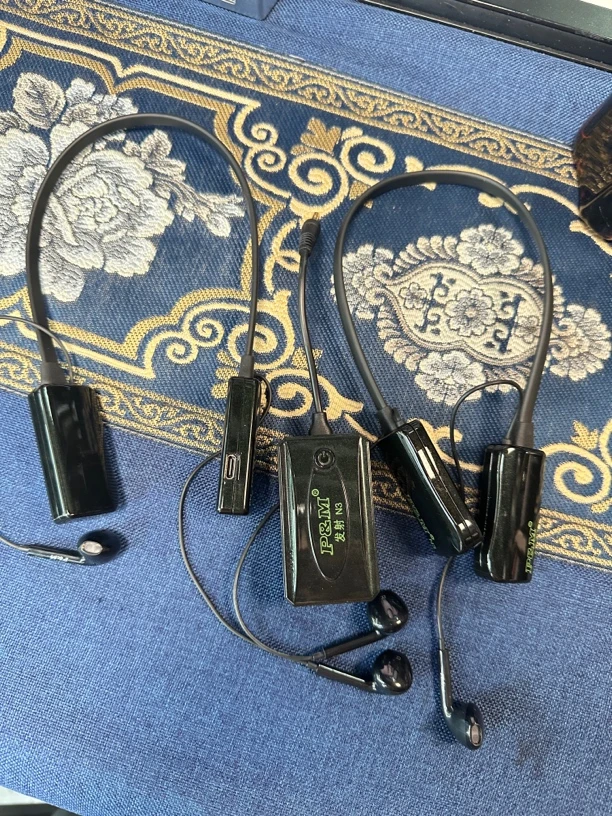 99新  Pm n3无线监听耳机 一拖二  400 一拖一260