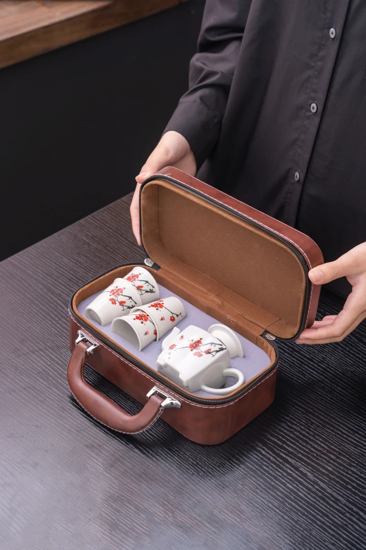 F250-四方梅花一壶四杯旅行套