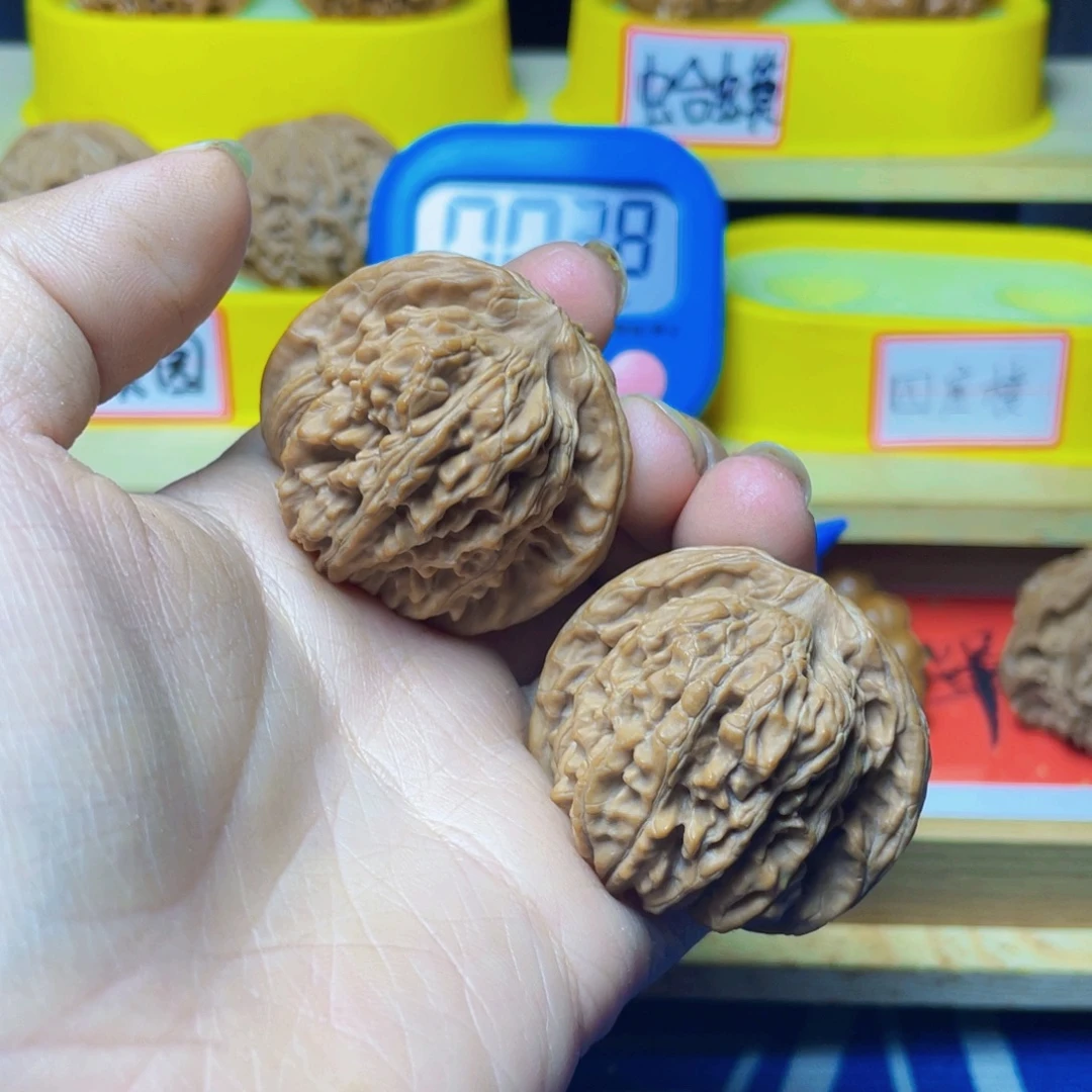 桃木文玩核桃四座楼